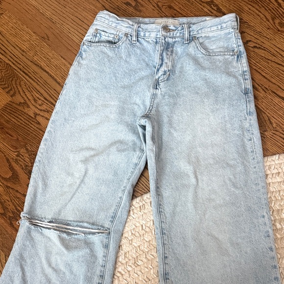 Pacsun Unisex Stylish Light Blue Women's Jeans extra baggy - Picture 8 of 16